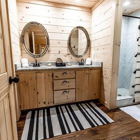 Luxe Family Cabin 8 Min To Downtown Блу-Ридж Экстерьер фото