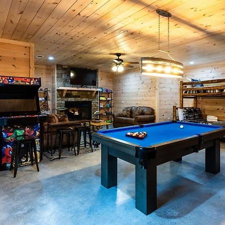 Luxe Family Cabin 8 Min To Downtown Блу-Ридж Экстерьер фото