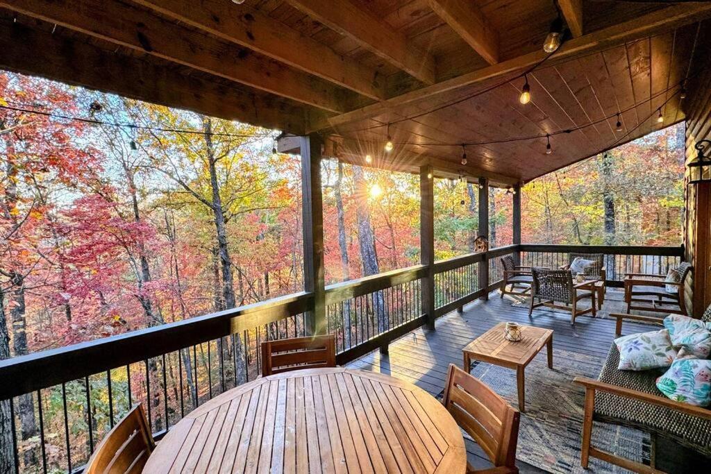 Luxe Family Cabin 8 Min To Downtown Блу-Ридж Экстерьер фото